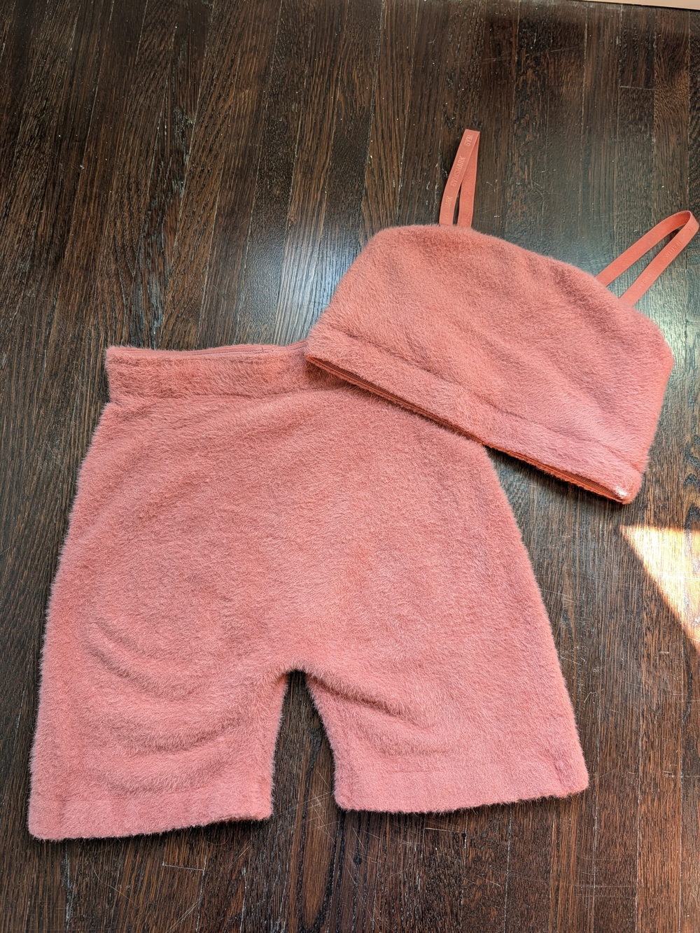 Gymshark x Whitney Simmons Eyelash Knit Lounge Set Bandeau Top & Shorts Size M